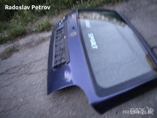 Заден капак за Голф 3 без ръжда! , снимка 2 - Части - 54632966