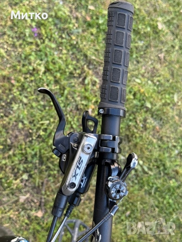 За колелото: Cannondale Jekyll 2 2015 – Enduro 27.5 М, снимка 3 - Велосипеди - 54084469