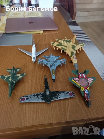 Лот детски самоетчета 6бр. за 8