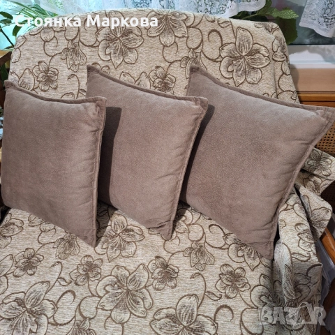 Декоративни възглавнички-3 броя за 12 €, снимка 2 - Възглавници - 54754597