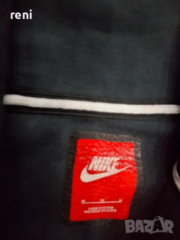 горнище на nike, снимка 3 - Спортни дрехи, екипи - 54528139