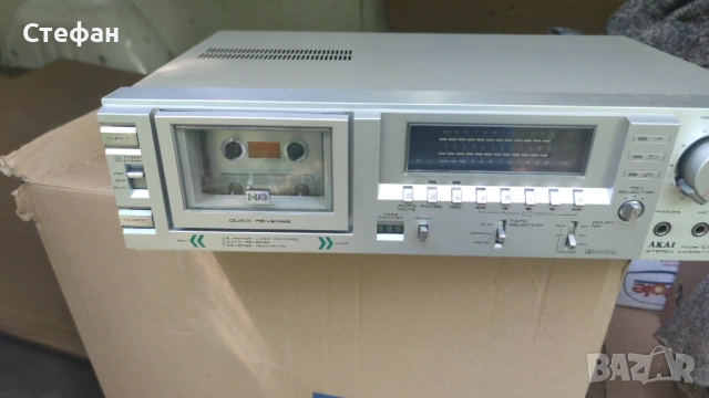Akai CS-F33R, 