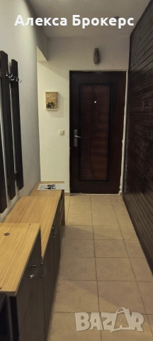 Тристаен панелен апартамент, кв. Дружба, снимка 10 - Апартаменти - 55034475