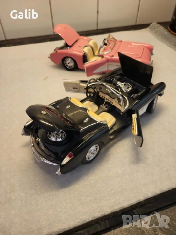 Chevrolet Corvett 1957 Burago метална колекционерска количка, снимка 7 - Антикварни и старинни предмети - 54611865