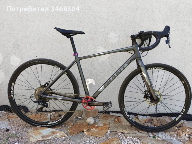 Giant Gravel 1по11 28 цола шосеен велосипед колело 