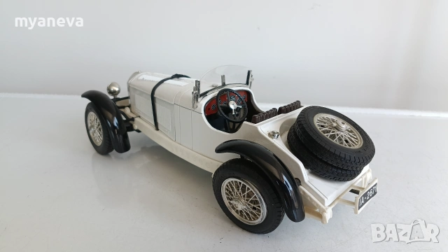 Ретро автомобили с мащаб 1:18 , снимка 4 - Коли, камиони, мотори, писти - 55088170