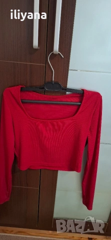 къса блуза с дълъг ръкав 