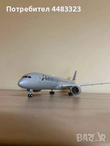 Макета на самолет 787 Dreamliner , снимка 4 - Колекции - 54780669