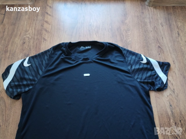 nike dri fit - страхотна мъжка тениска 2XL КАТО НОВА, снимка 5 - Тениски - 54580604