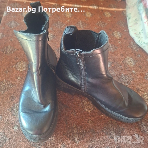 къси бутуши , снимка 2 - Маратонки - 54767289