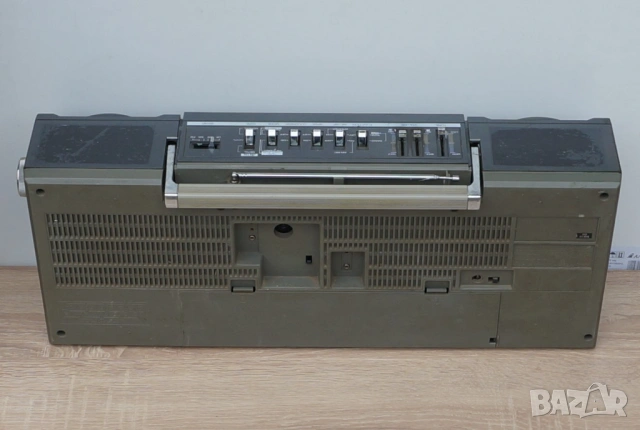 Hitachi W55 с направена профилактика в сервиз!Всичко работи!, снимка 2 - Радиокасетофони, транзистори - 54880228