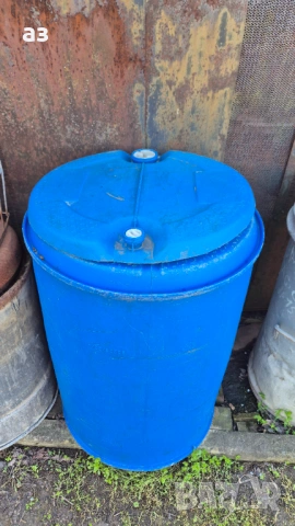 Дебелостенен бидон 220 литра
