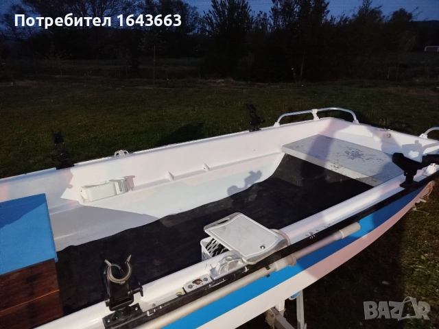 Продавам лодка с колесар, двигател и инвентар, снимка 6 - Воден транспорт - 54444026