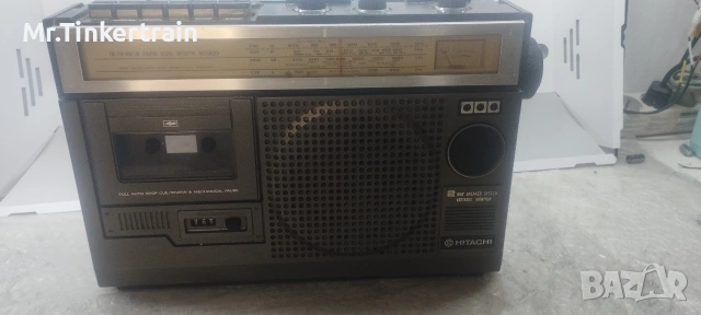 Hitachi trk-5320, снимка 2 - Радиокасетофони, транзистори - 54810397