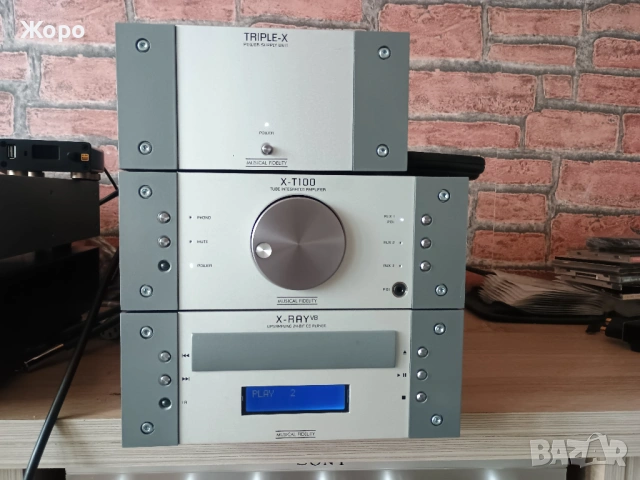 Musical Fidelity лампова хибридна система