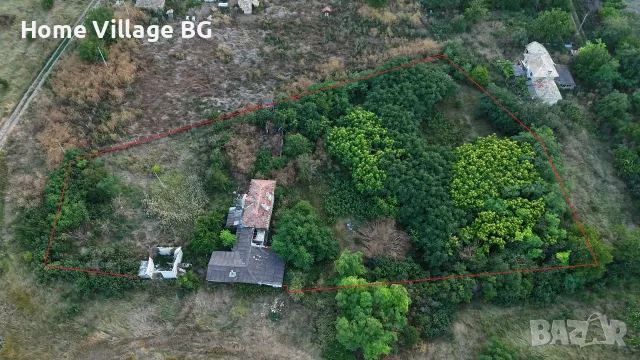 Голям парцел с постройки, с.Щипско, обл.Варна, снимка 2 - Парцели - 53230709