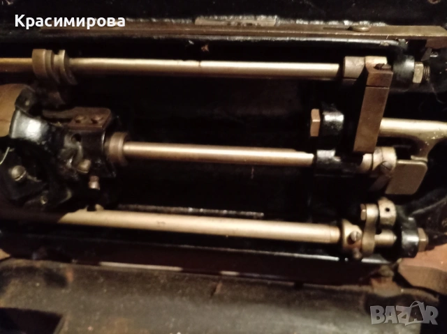 Стара шевна машина, снимка 3 - Шевни машини - 54661954