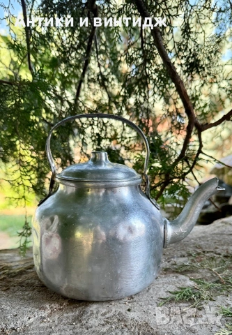Ретро алуминиев чайник AHMAD TEA (с щампа звезда) колекционерски