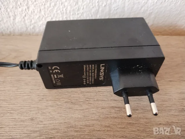 Рутер Linksys WRT3200ACM, снимка 11 - Рутери - 55470044