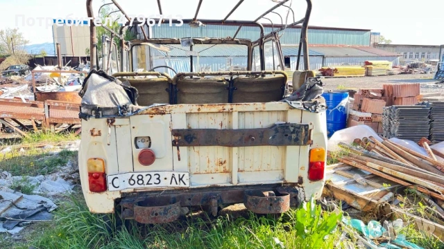 Продава УАЗ 469 .., снимка 3 - Автомобили и джипове - 54191781