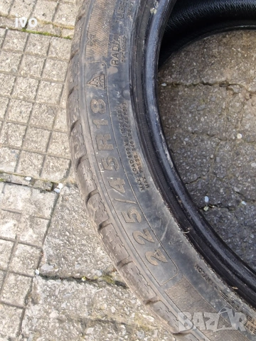 Летни гуми 225 45 18 Uniroiql , снимка 4 - Гуми и джанти - 54112641
