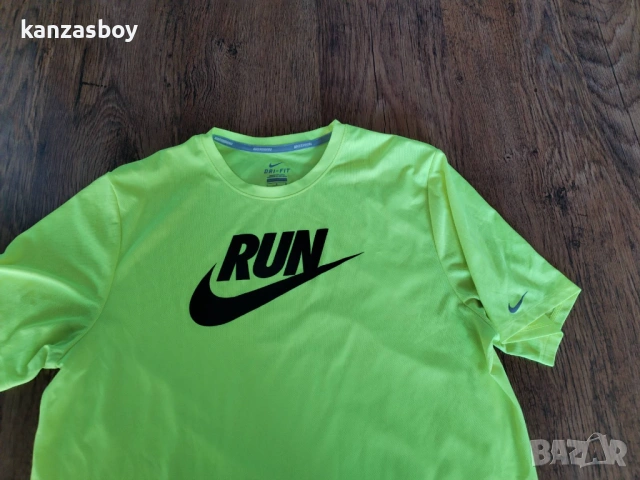 nike dri fit - страхотна мъжка тениска L, снимка 3 - Тениски - 54839419