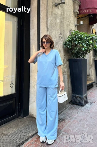 Нов Син Дамски Комплект 