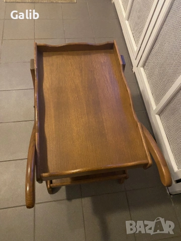 Красива количка за сервиране изработена от масивно дърво, снимка 4 - Маси - 54127152