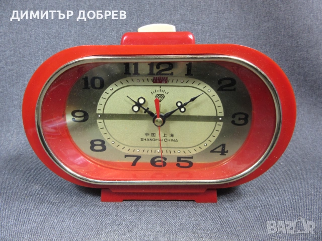 СТАР РЕТРО СОЦ НАСТОЛЕН МЕХАНИЧЕН ЧАСОВНИК БУДИЛНИК DIAMOND CHINA