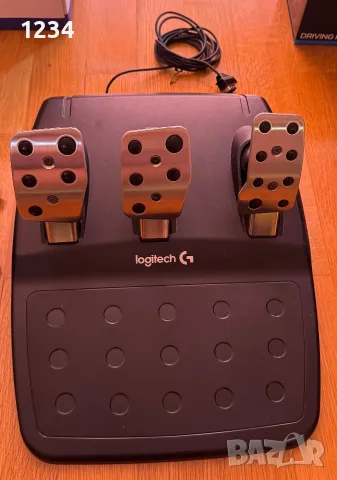 Волан с педали Logitech-G29+скоростен лост-Logitech , снимка 5 - Аксесоари - 55671857