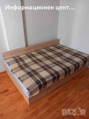 Продавам маса с четири стола в комплект с други мебели, снимка 3 - Маси - 55015781