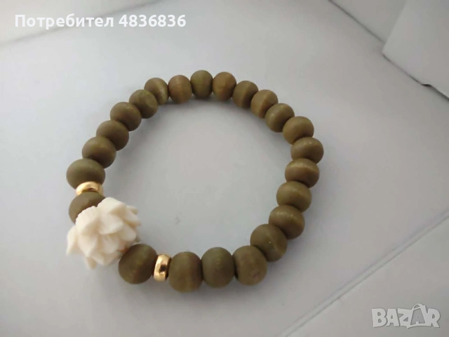 гривна от Зелено Сандалово Дърво и Бял Лотос, снимка 4 - Гривни - 54659818