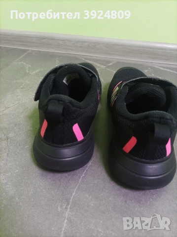 Детски маратонки Adidas, снимка 8 - Детски обувки - 54942230