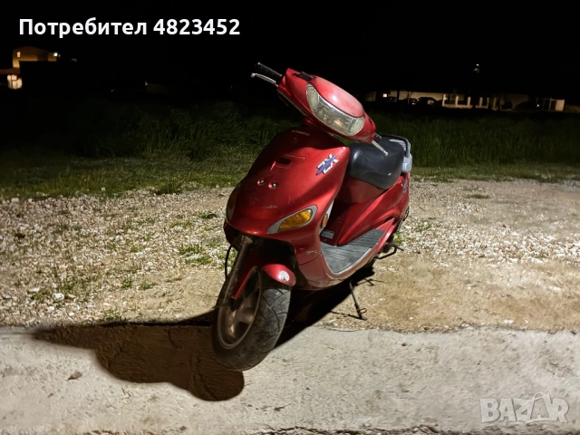 Скутер KYMCO 50 кубика , снимка 2 - Мотоциклети и мототехника - 54520364