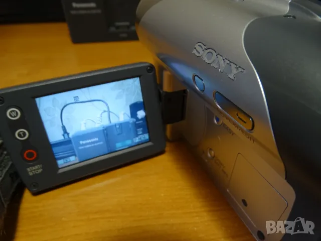 SONY DCR-DVD105E и Panasonic VDR-D160EG-S ..., снимка 9 - Камери - 55671711