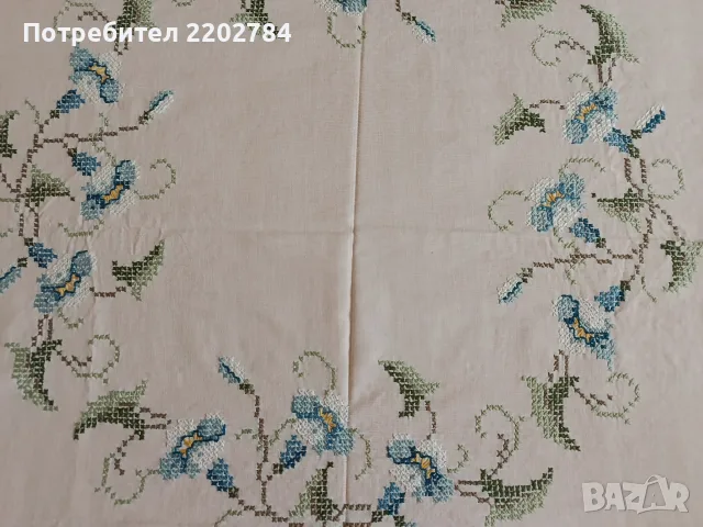 Битови, бродирани карета за маса , снимка 14 - Покривки за маси - 55660902