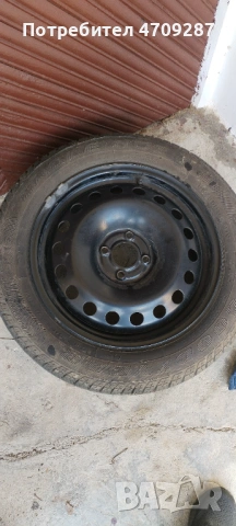 Резервна гума за Рено, снимка 3 - Гуми и джанти - 54155995