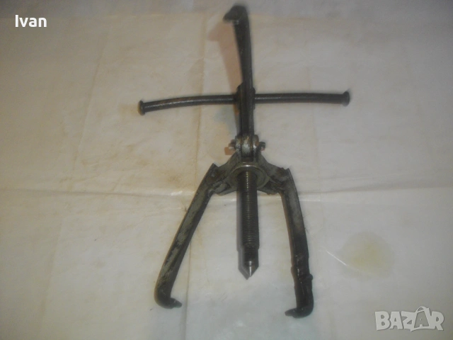 Българска Голяма Трираменна скоба за вадене на лагери и спирачни барабани старото качество Соц НРБ, снимка 8 - Други инструменти - 54010577