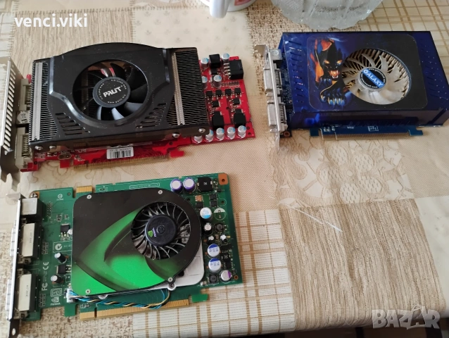  3 броя видео карти PCI-E PCI Express 
