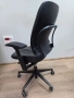 Steelcase leap v2 естествена кожа ергономичен офис стол, снимка 3