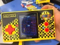 Мини конзола PAC-MAN  С 3 различни игри Pacman Работи с 3 батерии AAA (продават се отделно) Оригинал, снимка 2