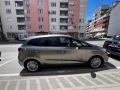 Автомобил Kia Carens Facelift, 7 местна, сервизирана, снимка 3