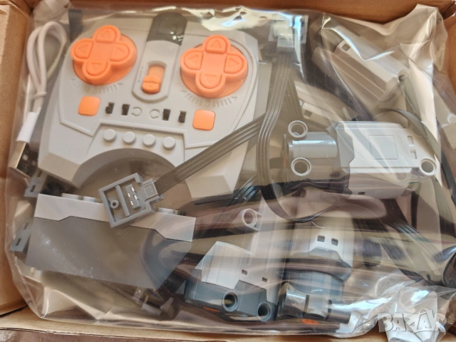 Комплект мотори и серво съвместими LEGO Technic с Bluetooth модул, power function set