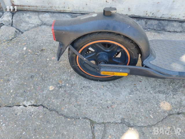 Електрическа тротинетка Ninebot by Segway F25 E II, снимка 5 - Друга електроника - 54563672