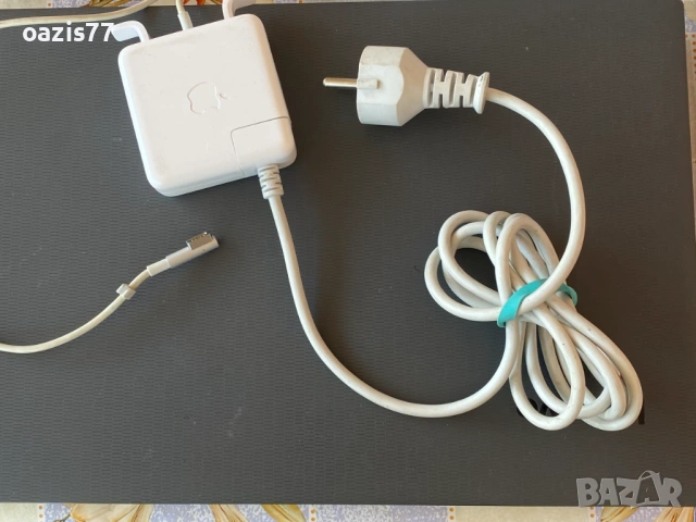 Зарядно за Mac book  30 eвро