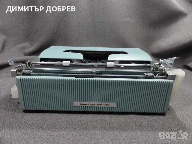 СТАРА РЕТРО ПОРТАТИВНА ПИШЕЩА МАШИНА OLIVETTI LETTERA 32 ITALY AZERTY, снимка 6 - Антикварни и старинни предмети - 55423254