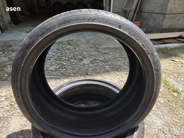 Два броя гуми Goodyear 245/35/20