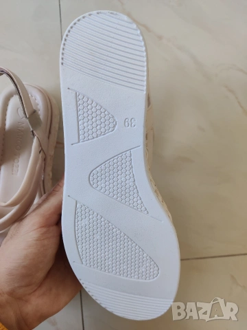 Нови дамски сандали Marco Tozzi, 39 номер, снимка 3 - Сандали - 54031116