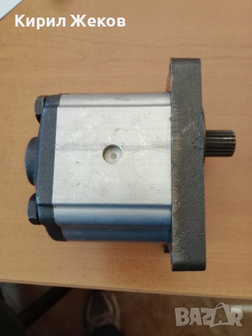 Хидравлична помпа UD16A, снимка 4 - Резервни части за машини - 55050099