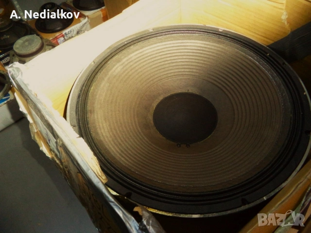 1X15'' JBL 2220H , снимка 2 - Китари - 54668396